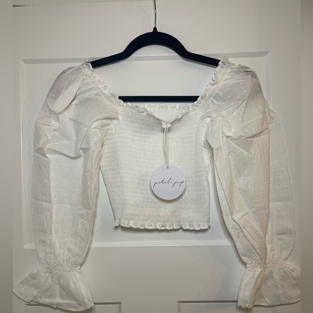 NWT Petal & Pup White Smocked Off the Shoulder Size L